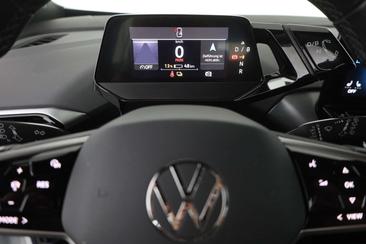 Volkswagen ID.4 Pro — photo 16