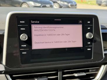 Volkswagen T-Roc 1.5 ETSI — photo 45