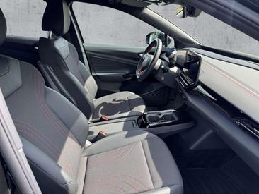 Volkswagen ID.4 GTX 4Motion — photo 12