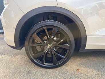 Volkswagen T-Roc R-Line — photo 10