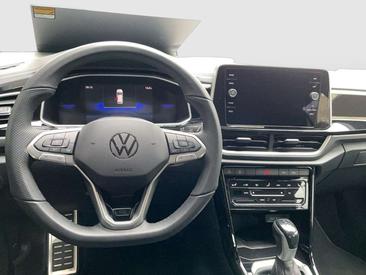 Volkswagen T-Roc 1.5 TSI — photo 8
