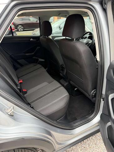 Volkswagen T-Roc 1.5 TSI — photo 10