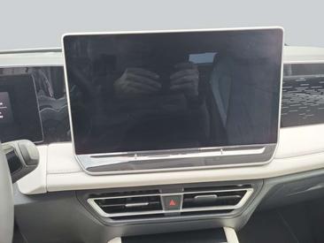 Volkswagen TIGUAN EHybrid — photo 17