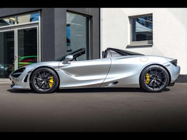 McLaren 720S Spider — photo 2