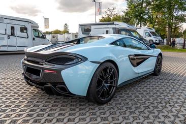 McLaren 570S — photo 9