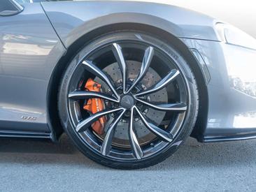 McLaren GTS — photo 7