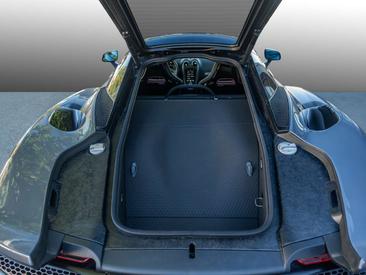 McLaren GTS — photo 17