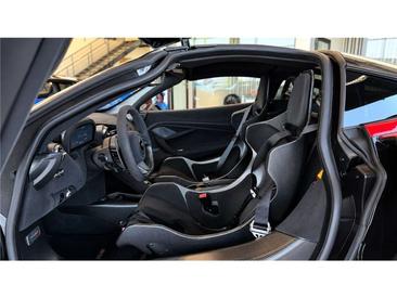 McLaren 765LT — photo 14
