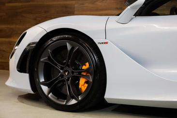 McLaren 720S Spider — photo 27