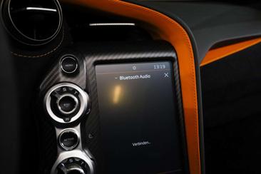 McLaren 720S Spider — photo 33