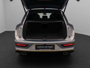 Bentley Bentayga Speed — photo 13