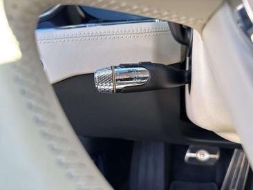 Bentley Continental GTC Cabriolet V8 — photo 28