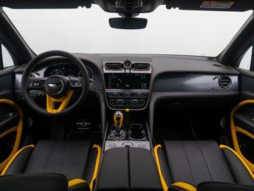 Bentley Bentayga Speed — photo 44