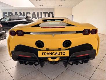 Ferrari SF90 Stradale — photo 3