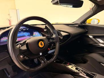 Ferrari SF90 Stradale — photo 9