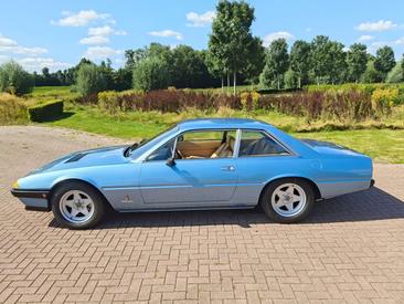 Ferrari 400 400i — photo 18