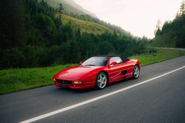 Ferrari F355 Spider — photo 2