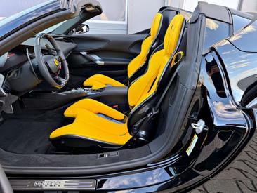 Ferrari SF90 Spider — photo 21