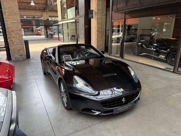 Ferrari California 30 — photo 3