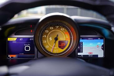 Ferrari 812 GTS — photo 10