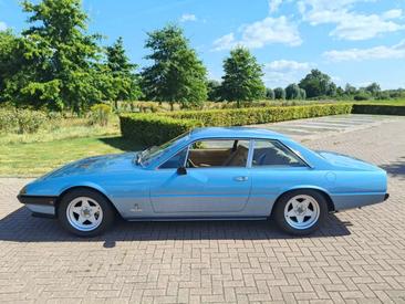 Ferrari 400 400i — photo 31
