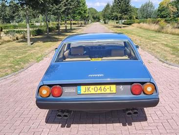 Ferrari 400 400i — photo 36