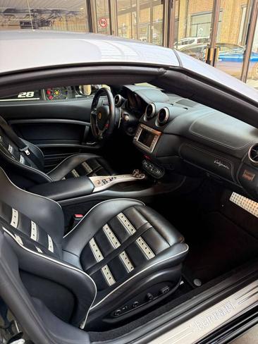 Ferrari California 30 — photo 15
