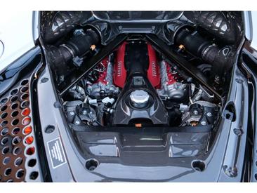Ferrari SF90 Stradale — photo 17