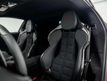 Ferrari 12 Cilindri — photo 19