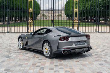 Ferrari 812 Superfast — photo 3