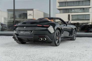 Ferrari Roma Spider — photo 6