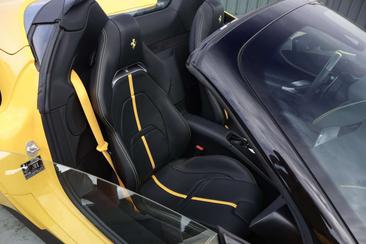Ferrari SF90 Spider — photo 9