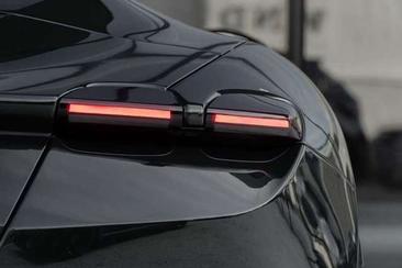 Ferrari Roma Spider — photo 9