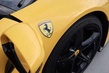 Ferrari SF90 Spider — photo 16