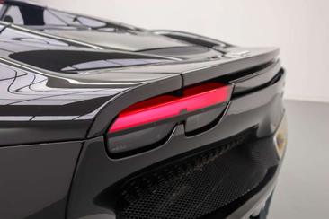 Ferrari 296 GTS — photo 7