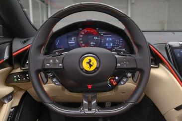 Ferrari Roma Spider — photo 11