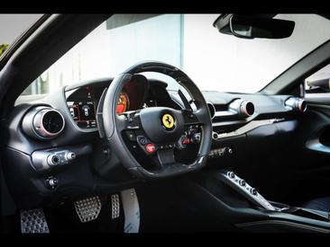 Ferrari 812 Superfast — photo 12