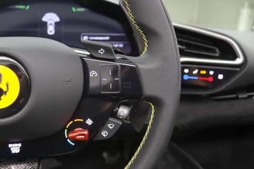 Ferrari 296 GTS — photo 11