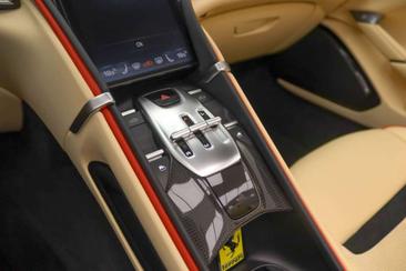 Ferrari Roma Spider — photo 20