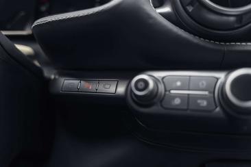 Ferrari 812 Superfast — photo 22