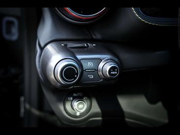 Ferrari 812 Superfast — photo 19