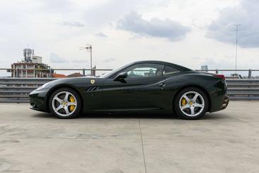 Ferrari California — photo 7