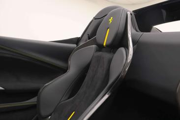 Ferrari 296 GTS — photo 19