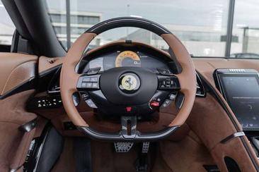 Ferrari Roma Spider — photo 26