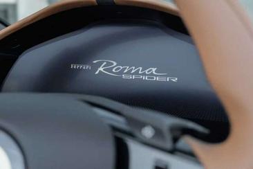 Ferrari Roma Spider — photo 27
