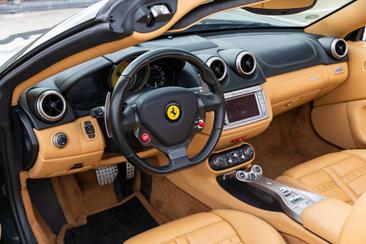 Ferrari California — photo 12
