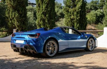 Ferrari 488 Spider — photo 6
