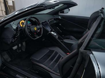 Ferrari Roma Spider — photo 11