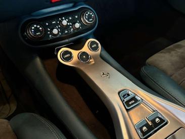 Ferrari California — photo 17