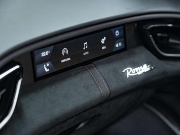 Ferrari Roma Spider — photo 24